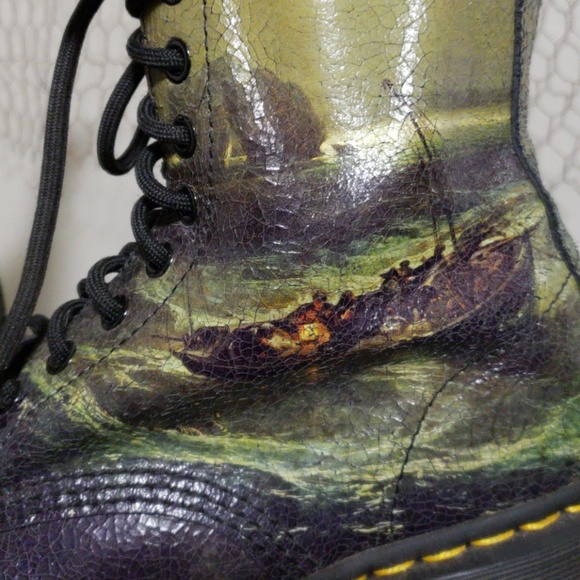 Dr. Martens Shoes - Dr. Martin's Air Wair
